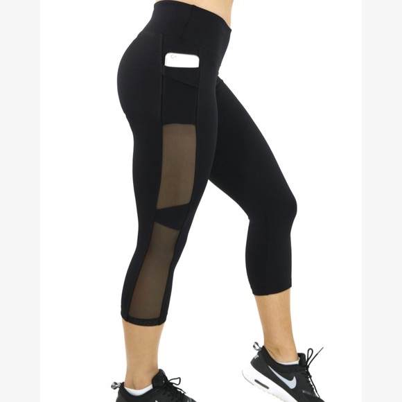 Pants - Super cute mesh black leggings